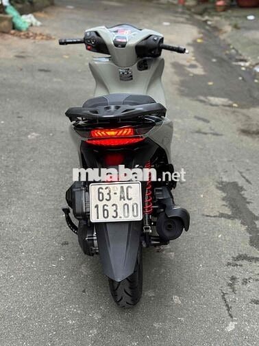 Honda SH 160i ABS 2024 Xám xi măng