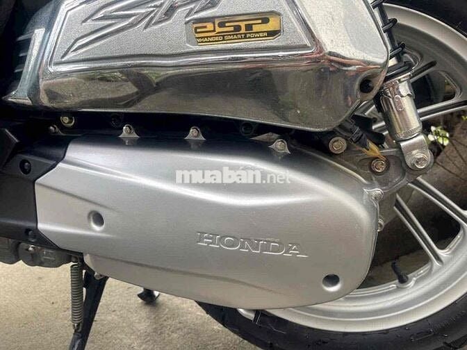 Honda SH 150 Trắng