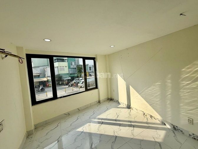 Bán nha mặt tiền kinh doanh Nguyễn Xí- Phạm Văn Đồng P13 Bình Thạnh