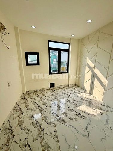 Bán nha mặt tiền kinh doanh Nguyễn Xí- Phạm Văn Đồng P13 Bình Thạnh