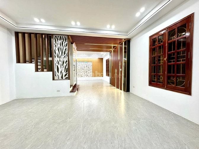 Bán nhà phố Tứ Liên, Q Tây Hồ, gần Hồ Tây, 70m2, 6 tầng,thang máy, ô t