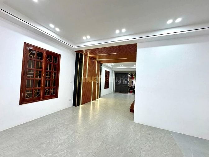 Bán nhà phố Tứ Liên, Q Tây Hồ, gần Hồ Tây, 70m2, 6 tầng,thang máy, ô t