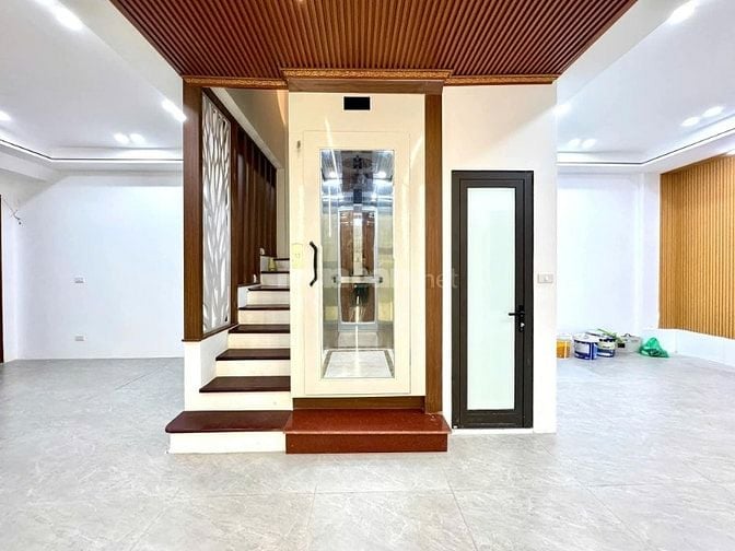 Bán nhà phố Tứ Liên, Q Tây Hồ, gần Hồ Tây, 70m2, 6 tầng,thang máy, ô t