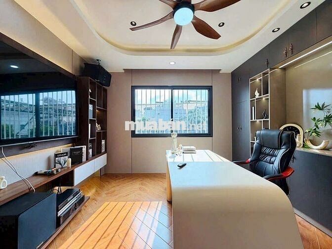 CHO THUÊ NHÀ FULL NT 5PN 7WC HẺM 114 PHẠM VĂN CHIÊU