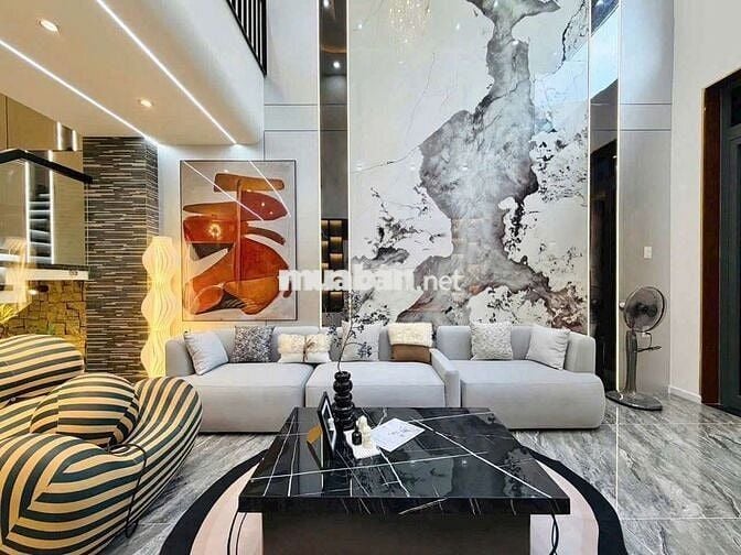 CHO THUÊ NHÀ FULL NT 5PN 7WC HẺM 114 PHẠM VĂN CHIÊU