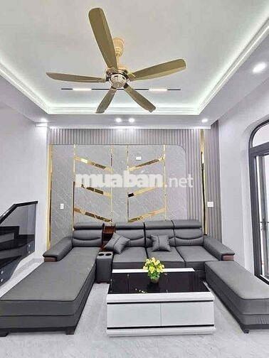 nhà 1 trệt 1 lầu gần trường bùi thị xuân