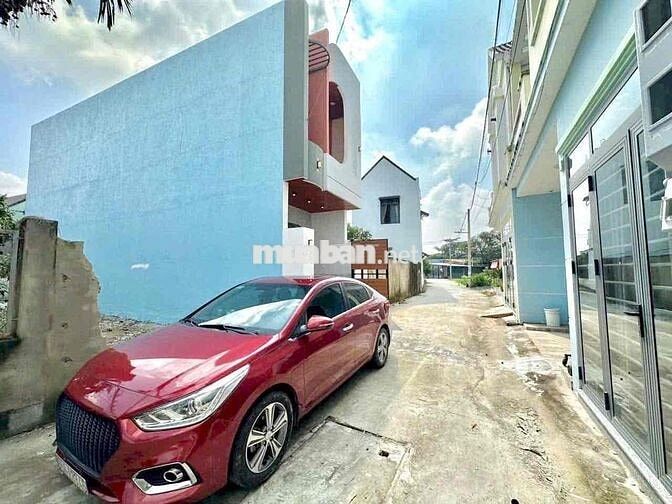 nhà 1 trệt 1 lầu gần trường bùi thị xuân