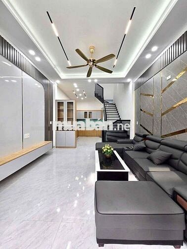 nhà 1 trệt 1 lầu gần trường bùi thị xuân