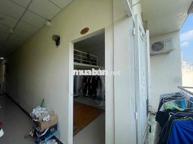 Mình pass phòng 3-4 người ở thoải mái