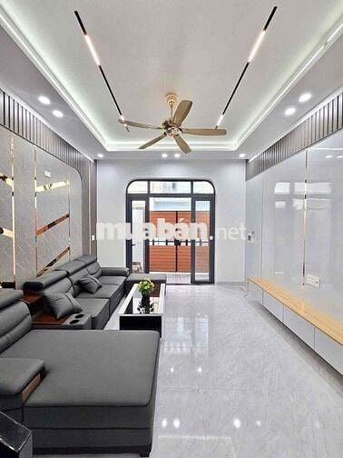 nhà 1 trệt 1 lầu gần trường bùi thị xuân