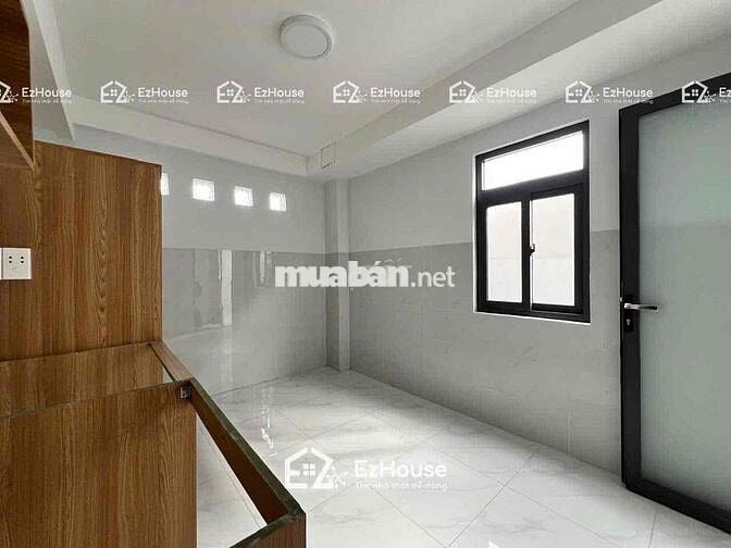 Khai trương nhà mới 100% ngay trục đường Dương Quảng Hàm