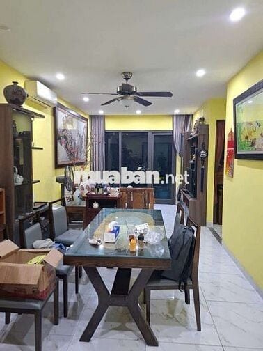 SiÊU PHẨM Valentine-Căn Góc. 80m-3ngủ. Dân trí cao. Giá hơn 5tỷ