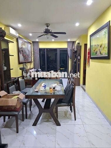 SiÊU PHẨM Valentine-Căn Góc. 80m-3ngủ. Dân trí cao. Giá hơn 5tỷ