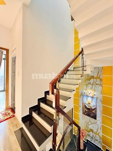 HOT: NHÀ 1T2L MỚI ĐẶNG VĂN NGỮ, 4PN/62M², 4.95 TỶ, SỔ HỒNG RIÊNG