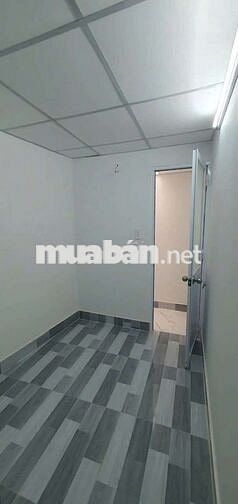 BÁN NHÀ MẶT TIỀN HẺM 6 MÉT. THÔNG THOÁNG