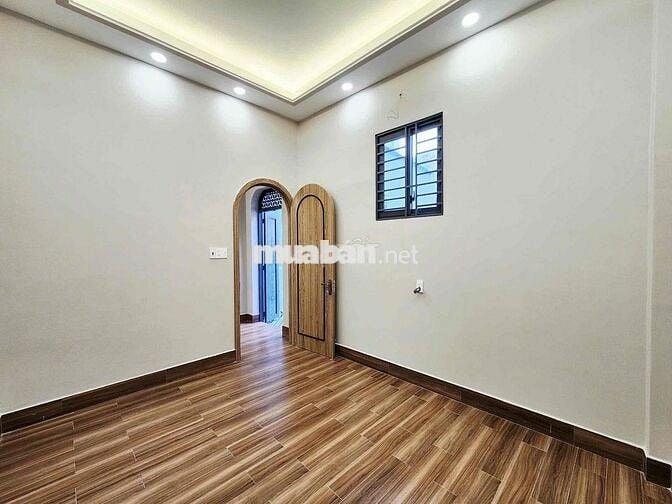 NGAY VÒNG XOAY LÊ ĐẠI HÀNH - 3PN có PN trệt - NHÀ MỚI ĐÓN NOEL ĐÓN TÊT