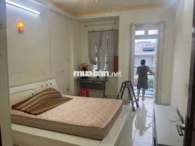 Nhà 1 Trệt 2 Lầu 4PN 4x18m Mặt Tiền Đường Số Lâm Văn Bền Q.7