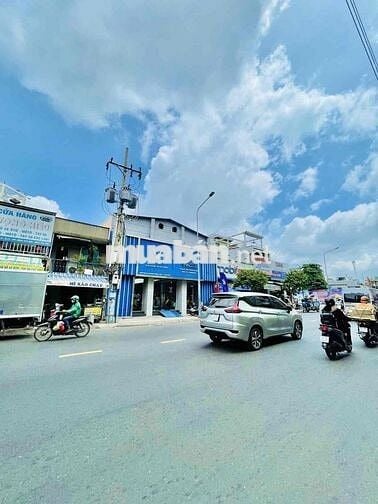 NGỘP BANK- MẶT TIỀN LẠC LONG QUÂN - Q 11 -165M2- 38 TỶ THƯƠNG LƯỢNG