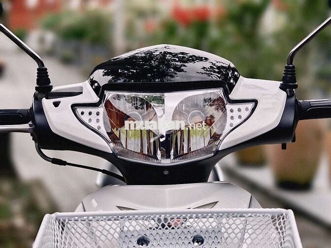 Em muốn bán chiếc Honda Future neo Kim rất đẹp