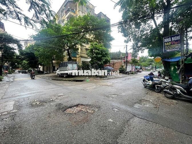 ĐỀN LỪ - PHÂN LÔ - VỈA HÈ - KINH DOANH