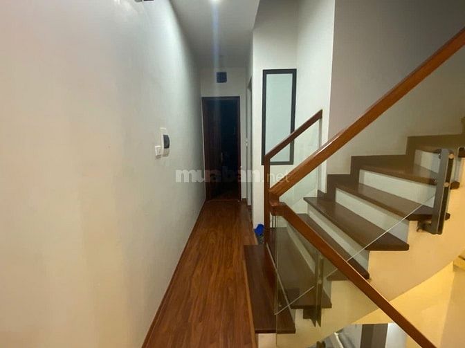 BÁN NHÀ 5 TẦNG – KHU PHỐ TỨ LIÊN – TÂY HỒ – HÀ NỘI