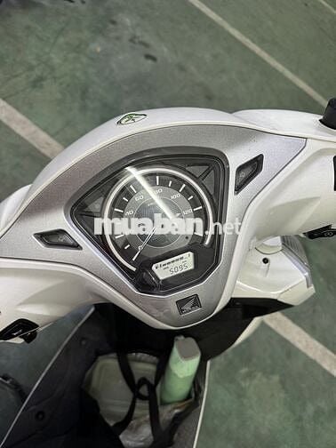 Honda Lead 2025 Trắng 5000 km