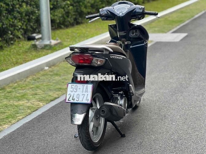 Vision 2022 Bản đặc biệt Xanh nâu BSTP 9Chủ