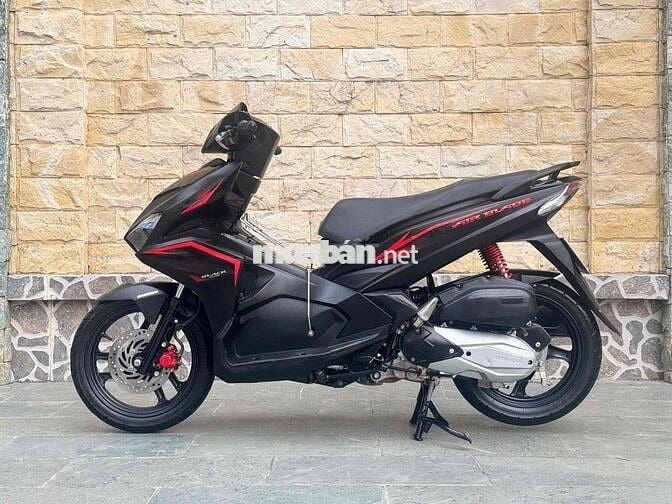 Airblade 125fi đèn led khoá smartkey đen nhám 2018