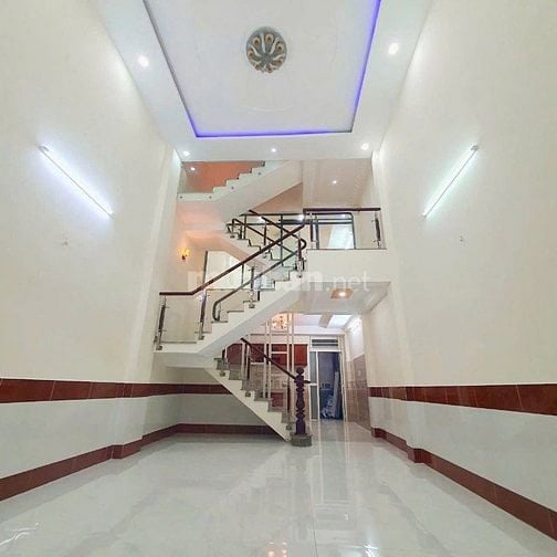 Cho thuê Nhà phố 4PN 5WC Đường Trần Thị Năm, P. Trung Mỹ Tây - Tp.HCM