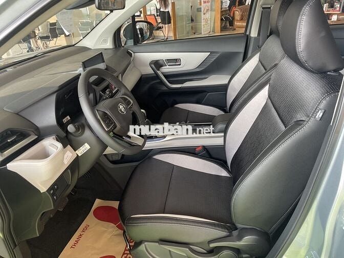 Toyota Veloz Cross 2025 560tr mua góp 0đ