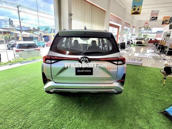 Toyota Veloz Cross 2025 560tr mua góp 0đ