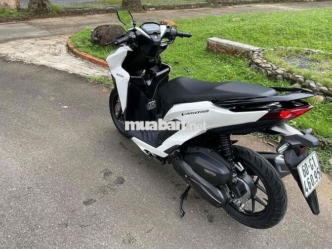 bán Vario màu trắng