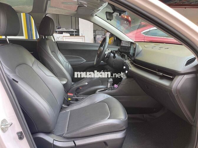 Hyundai Accent 2024 Cao Cấp 23.000km Trắng