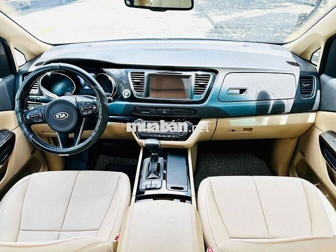 Kia Sedona 2018 2.2 DATH - 71000 km