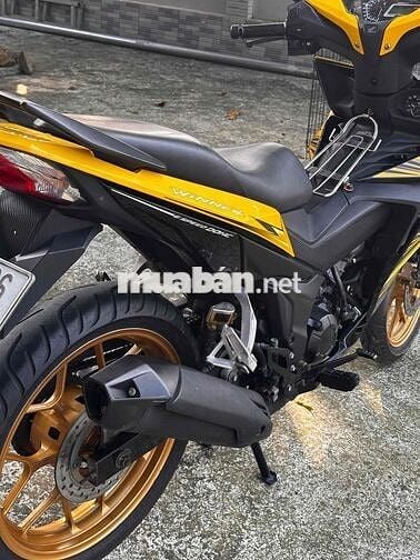 winner v1 nguyên zin