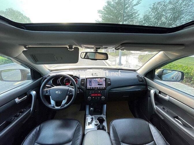 Kia Sorento 2013 GAT 2.4L 2WD - 45000 km- ĐK:2014