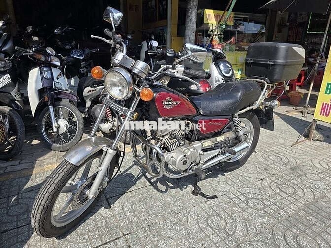 CUSTOM 125CC.HQCN.BSTP,đồ zin 95%,chính chủ