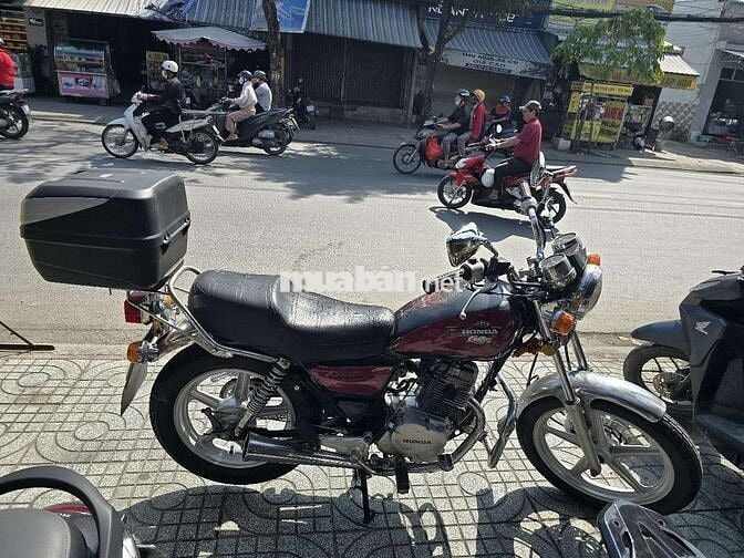 CUSTOM 125CC.HQCN.BSTP,đồ zin 95%,chính chủ