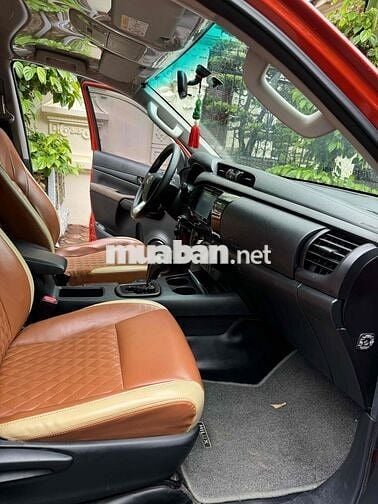 Toyota Hilux 2019 2.4E Đỏ stđ Máy Dầu