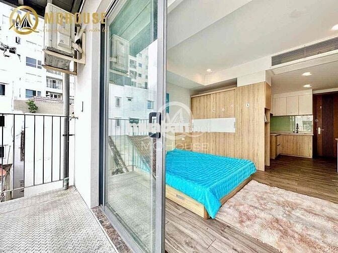 Khu Sân Bay- Căn Hộ Studio Ban công- 35m2 - Full Nội Thất- Trường Sơn