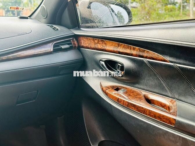 Toyota Yaris 2015 G màu Trắng