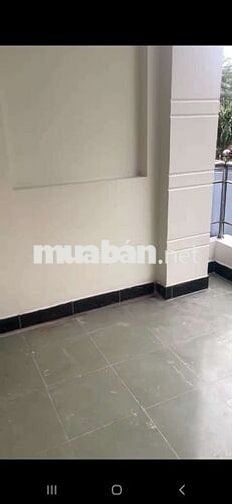 Cho thuê nhà. HBP-SÂN ĐỂ XE HƠI