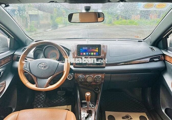 Toyota Yaris 2015 G màu Trắng