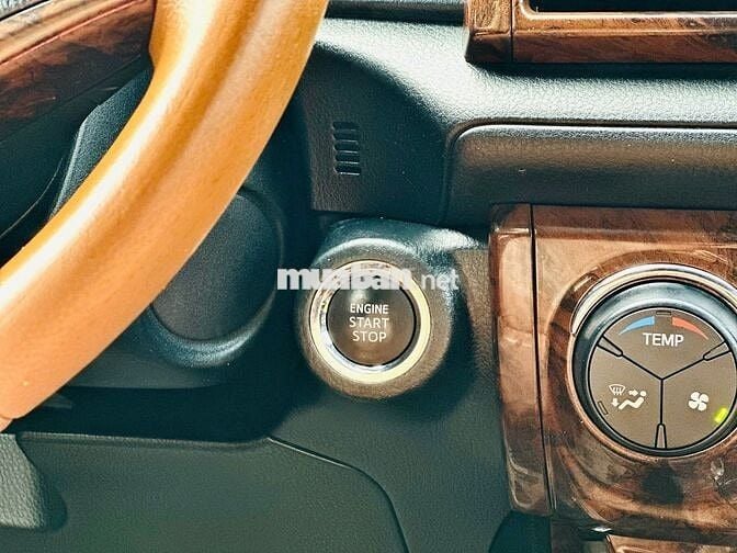 Toyota Yaris 2015 G màu Trắng