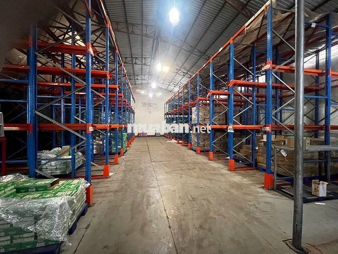 Cho thuê kho 1840m2, có PCCC, kho lạnh, tủ đông, đá gel giữ lạnh, kệ