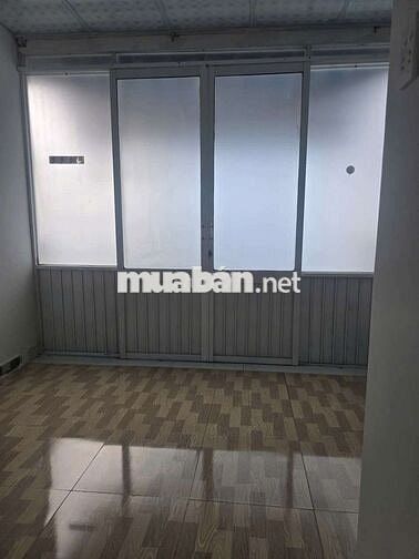 Cho thuê nhà Lý Thường Kiệt 3Tầng 2pn 3wc ban công