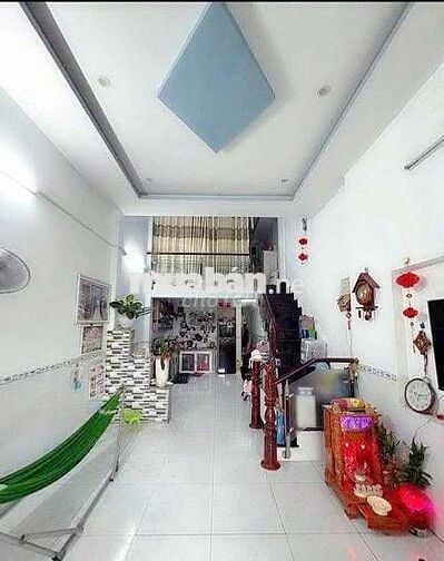 chủ cần bán nhà hoàn công đường thông buôn bán