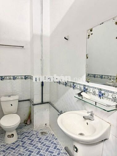 Nhà 2 Lầu 4PN KDC Thới Nhựt chỉ 8 trệu