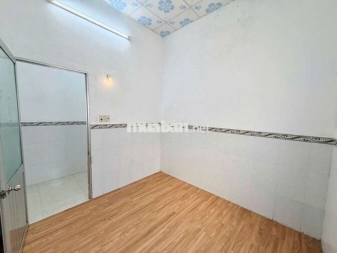 Nhà trệt lầu 3PN hẻm KDC 148, đường 3/2 chỉ 5 triệu