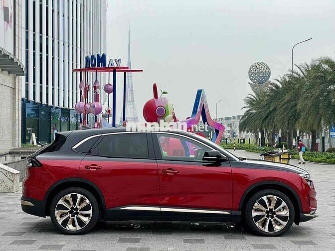 VinFast VF8 Đỏ Đen Săn Xe Giao Ngay Giá Tốt